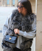 Načítať obrázok do zobrazovača galérie, Dámska hustá pravá kožušinová vesta z líšky "JULY" Clothing Topkozuchy.sk