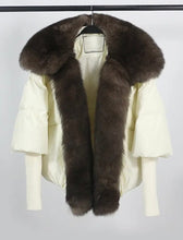 Načítať obrázok do zobrazovača galérie, Dámska páperová oversize bunda s pravou kožušinou "ARIA" Clothing Topkozuchy.sk
