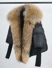 Načítať obrázok do zobrazovača galérie, Dámska páperová oversize bunda s pravou kožušinou "ARIA" Clothing Topkozuchy.sk