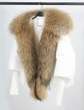 Načítať obrázok do zobrazovača galérie, Dámska páperová oversize bunda s pravou kožušinou "ARIA" Clothing Topkozuchy.sk