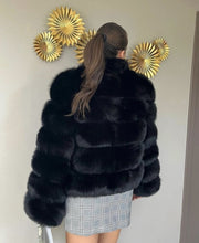 Načítať obrázok do zobrazovača galérie, Dámsky pravý kožuch z líšky s golierom "TALY" Clothing Topkozuchy.sk