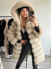 Načítať obrázok do zobrazovača galérie, Dámsky pravý kožuch z líšky s kapucňou 6v1 "HOODY" Clothing Topkozuchy.sk
