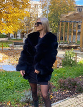 Načítať obrázok do zobrazovača galérie, Dámsky pravý kožuch z polárnej líšky "GLOW" Clothing Topkozuchy.sk