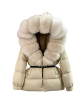 Načítať obrázok do zobrazovača galérie, Dámska páperová bunda “AMIA” Dámska bunda s pravou kožušinou Topkožuchy.sk