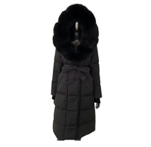 Načítať obrázok do zobrazovača galérie, Dámska páperová zimná bunda s bohatým golierom “WARSAW” Damska dlha paperova bunda Topkozuchy.sk