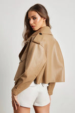 Načítať obrázok do zobrazovača galérie, Dámska štýlová pravá kožená bunda AUSTIN Dámska kožená bunda Topkozuchy.sk