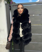 Načítať obrázok do zobrazovača galérie, Dámska pravá kožušinová vesta z polárnej líšky COOKIE Dámska pravá kožušinová vesta s kapucňou Topkozuchy.sk
