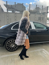 Načítať obrázok do zobrazovača galérie, Dámska pravá kožušinová vesta z polárnej líšky "DAISY" Topkozuchy.sk