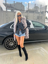 Načítať obrázok do zobrazovača galérie, Dámska pravá kožušinová vesta z polárnej líšky "DAISY" Topkozuchy.sk