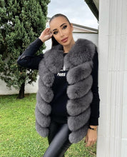 Načítať obrázok do zobrazovača galérie, Dámska štýlová pravá kožušinová vesta “GUES” Topkožuchy.sk