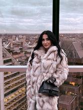 Načítať obrázok do zobrazovača galérie, Dámsky pravý oversize kožuch z líšky "GIOVANY" Dámsky kabát s pravou kožušinou Topkozuchy.sk