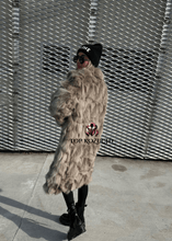 Načítať obrázok do zobrazovača galérie, Dámsky pravý oversize kožuch z líšky "GIOVANY" Dámsky kabát s pravou kožušinou Topkozuchy.sk