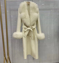 Načítať obrázok do zobrazovača galérie, Dámsky kabat z vlny a kašmíru “PIECE” Topkožuchy.sk