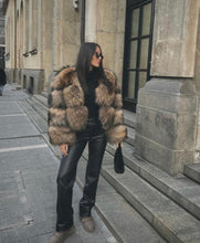 Načítať obrázok do zobrazovača galérie, Exkluzívny pravý kožuch z mývala "FLOWER" Dámsky kožuch myval Topkozuchy.sk
