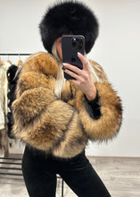 Načítať obrázok do zobrazovača galérie, Dámsky pravý kožuch a vesta z mývala "NELLY" Topkozuchy.sk