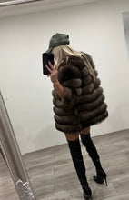 Načítať obrázok do zobrazovača galérie, Dámsky 4v1 pravý kožuch/vesta z líšky - hodinkové rukávy "FUTURE" Dámsky pravy kožuch z líšky Topkozuchy.sk