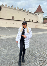 Načítať obrázok do zobrazovača galérie, Dámsky 4v1 pravý kožuch/vesta z líšky - hodinkové rukávy "FUTURE" Dámsky pravy kožuch z líšky Topkozuchy.sk