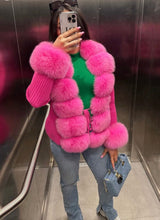 Načítať obrázok do zobrazovača galérie, Dámsky svetrík s pravou kožušinou z líšky DEBBIE Topkozuchy.sk