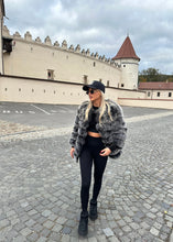 Načítať obrázok do zobrazovača galérie, Dámsky 4v1 pravý kožuch/vesta z líšky - hodinkové rukávy "FUTURE" Dámsky pravy kožuch z líšky Topkozuchy.sk