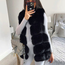 Načítať obrázok do zobrazovača galérie, Dámska hustá pravá kožušinová vesta z líšky JULY Clothing Topkozuchy.sk
