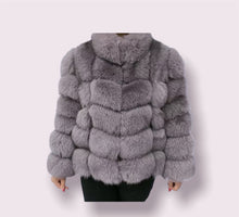 Načítať obrázok do zobrazovača galérie, Dámsky pravý hustý kožuch EXCLUSIVE Clothing Topkozuchy.sk