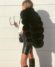 Načítať obrázok do zobrazovača galérie, Dámsky pravý kožuch z líšky s golierom TALY Clothing Topkozuchy.sk