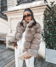 Načítať obrázok do zobrazovača galérie, Dámsky pravý kožuch z líšky s golierom TALY Clothing Topkozuchy.sk