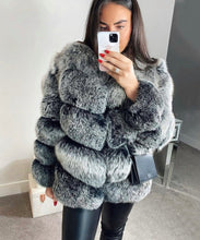 Načítať obrázok do zobrazovača galérie, Dámsky pravý kožuch z polárnej líšky GLOW Clothing Topkozuchy.sk