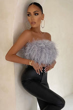 Načítať obrázok do zobrazovača galérie, Dámsky sexi top z pravého peria JLO Clothing Topkozuchy.sk