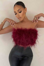 Načítať obrázok do zobrazovača galérie, Dámsky sexi top z pravého peria JLO Clothing Topkozuchy.sk
