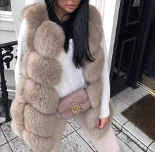 Načítať obrázok do zobrazovača galérie, Dámska hustá pravá kožušinová vesta z líšky JULY Topkozuchy.sk