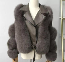 Načítať obrázok do zobrazovača galérie, Dámska kožená bunda s pravou kožušinou LADY Dámska kožená bunda s kožušinou Topkozuchy.sk