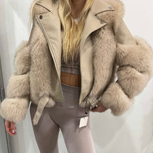 Načítať obrázok do zobrazovača galérie, Dámska kožená bunda s pravou kožušinou LADY Dámska kožená bunda s kožušinou Topkozuchy.sk
