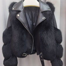 Načítať obrázok do zobrazovača galérie, Dámska kožená bunda s pravou kožušinou LADY Dámska kožená bunda s kožušinou Topkozuchy.sk