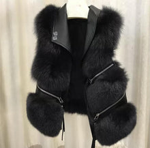 Načítať obrázok do zobrazovača galérie, Dámska pravá kožená vesta s pravou kožušinou DIAMOND Dámska kožená bunda s kožušinou Topkozuchy.sk