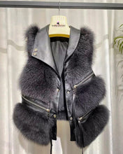 Načítať obrázok do zobrazovača galérie, Dámska pravá kožená vesta s pravou kožušinou DIAMOND Dámska kožená bunda s kožušinou Topkozuchy.sk