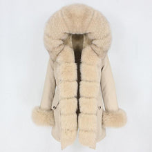 Načítať obrázok do zobrazovača galérie, Dámska zimná nepremokavá párka s pravou kožušinou EMILY Dámska parka Topkozuchy.sk