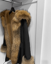 Načítať obrázok do zobrazovača galérie, Dámska zimná nepremokavá párka s pravou kožušinou EMILY Dámska parka Topkozuchy.sk