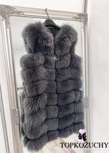Načítať obrázok do zobrazovača galérie, Dámska pravá kožušinová vesta z polárnej líšky DAISY Topkozuchy.sk
