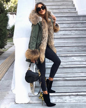 Načítať obrázok do zobrazovača galérie, Dámska zimná párka s komplet pravou kožušinou MATHEW Dámska zimná párka Topkozuchy.sk
