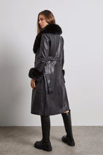 Načítať obrázok do zobrazovača galérie, Dámsky luxusný pravý kožený kabát s pravou kožušinou AMY Topkožuchy.sk