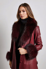 Načítať obrázok do zobrazovača galérie, Dámsky luxusný pravý kožený kabát s pravou kožušinou AMY Topkožuchy.sk
