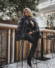 Načítať obrázok do zobrazovača galérie, Dámsky pravý kožuch z líšky CARTIERR Topkožuchy.sk