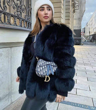 Načítať obrázok do zobrazovača galérie, Dámsky hustý luxusný pravý kožuch z líšky LEILA Dámsky pravy kožuch z líšky Topkozuchy.sk