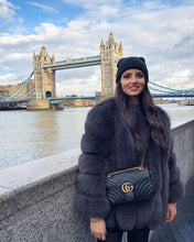 Načítať obrázok do zobrazovača galérie, Dámsky hustý luxusný pravý kožuch z líšky LEILA Dámsky pravy kožuch z líšky Topkozuchy.sk