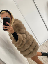 Načítať obrázok do zobrazovača galérie, Exkluzívny 4v1 pravý kožuch z líšky FUTURE Dámsky pravy kožuch z líšky Topkozuchy.sk