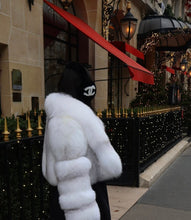 Načítať obrázok do zobrazovača galérie, Dámsky luxusný kožuch z líšky &quot;MAROCO&quot; Clothing Topkozuchy.sk
