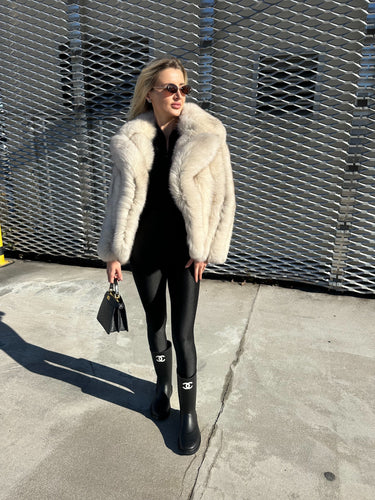 Dámsky luxusný pravý kožuch z líšky s golierom 