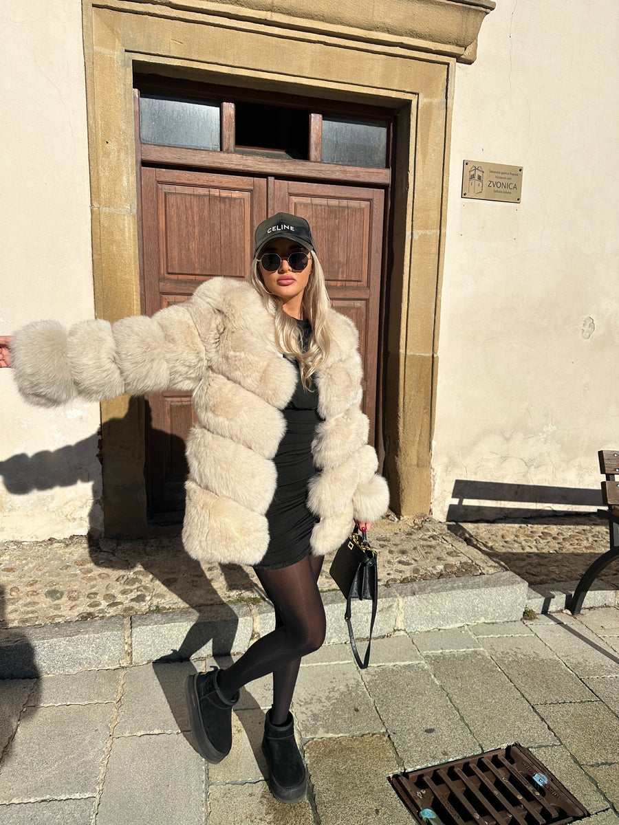 Dámsky pravý kožuch z polárnej líšky "GLOW" Clothing Topkozuchy.sk