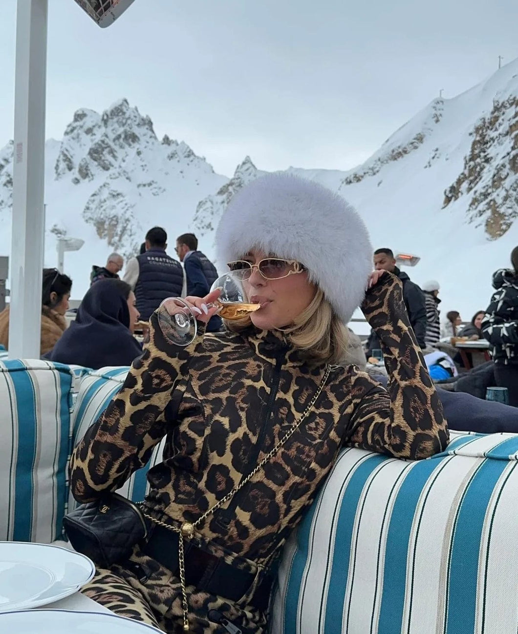 Pravá kožušinová čelenka 
